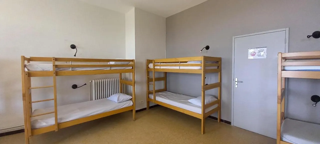 Auberge De Jeunesse Hi Marseille Bois-Luzy Hostel