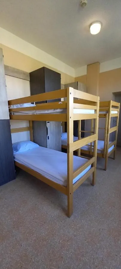 Auberge de Jeunesse HI Marseille Bois-Luzy Hostel